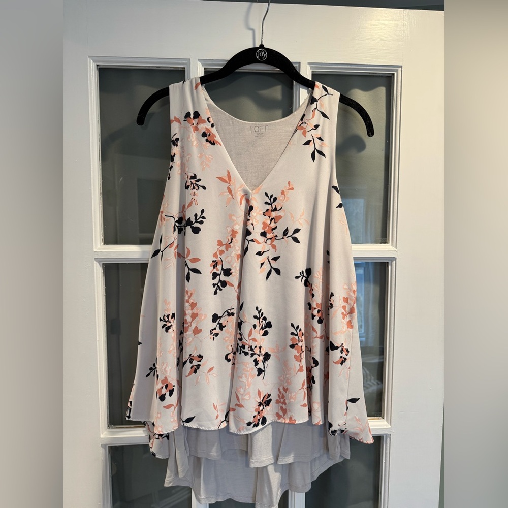 LOFT Soft Gray Floral Print Layered Tank